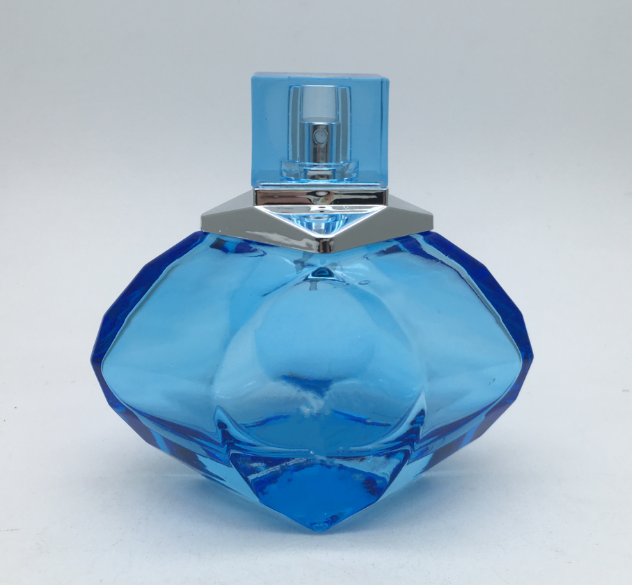 /uploads/image/2021/12/28/Blue luxury perfume glass bottle 90ml 004.jpg