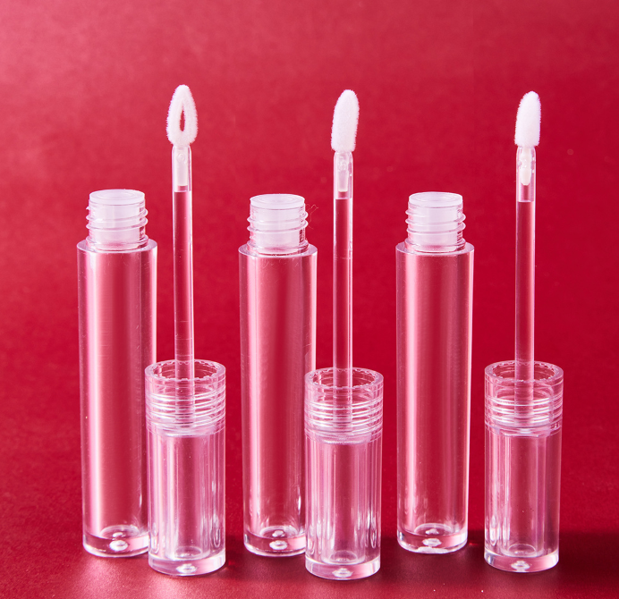 /uploads/image/2023/06/21/Round Lip gloss tube with diffrent applicator 4.jpg